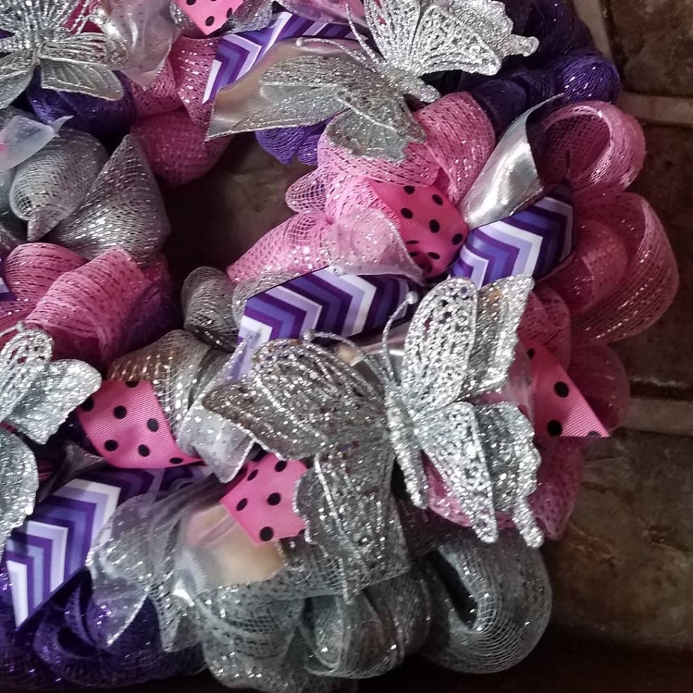 ๐ฆ HANDMADE BUTTERFLY SPRING SUMMER WREATH ๐ฆ - Picture 2 of 4